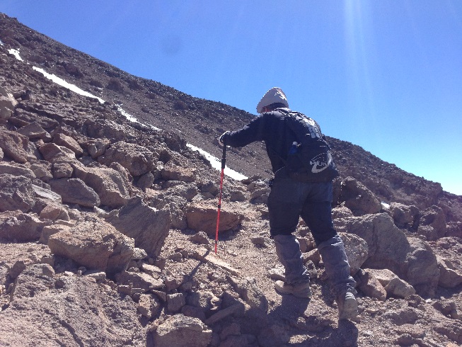 نبرد سخت انسان برای غلبه بر جاذبه و رسیدن به ارتفاع 5671 متری دماوند